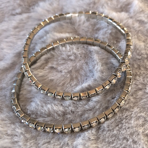 💖 3 Bracelets - Earrings - Barrette SET of 5 Silver with Clear Stone pieces - Picture 7 of 8